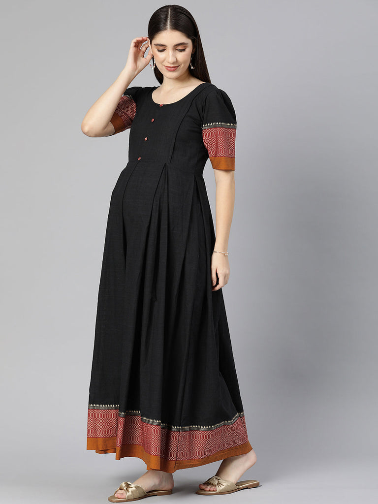 Black Self Design Maternity Fit & Flare Maxi Dress